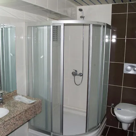 Hotel Grand Duman 3*