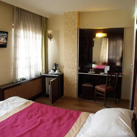 Hotel Grand Duman